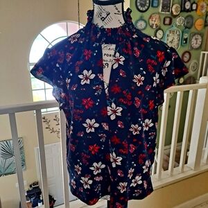 Floral Navy Blouse SIZE L. Brand: Zoe By RACHEL ZOE